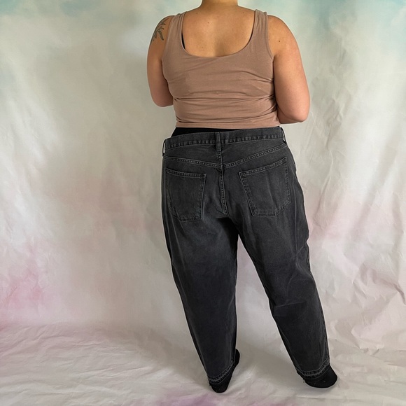 Old Navy High Rise Slouchy Taper Black Jean Women’s Size 22 - Picture 3 of 10